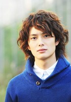 「ドラマ24『不便な便利屋』」主演の岡田将生。