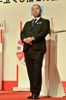 バイきんぐ西村