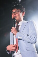 「しゃち狩り大感謝祭～狩られたものたちは今～」に出演したGAG少年楽団・宮戸。