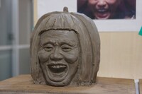 ダウンタウン浜田雅功のカボチャ彫刻「喜」バージョンの原型。