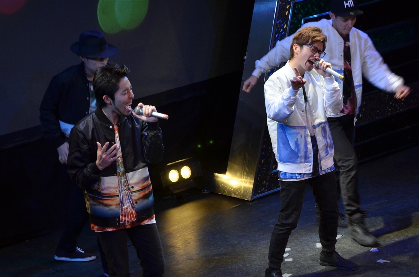 単独ライブ「ORIENTAL RADIO SPECIAL LIVE」に出演したオリエンタルラジオ。