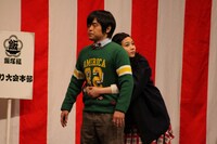 「舞台ウレロ☆未解決少女」のワンシーン。(c)「ウレロ☆未体験少女」製作委員会