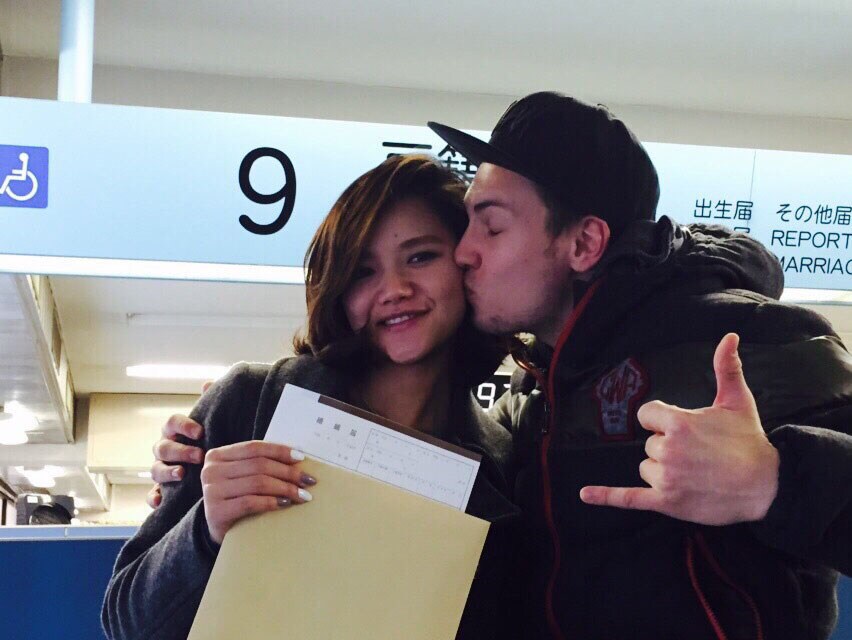 タイムボム・ニックが入籍、夫婦から喜びのコメント到着