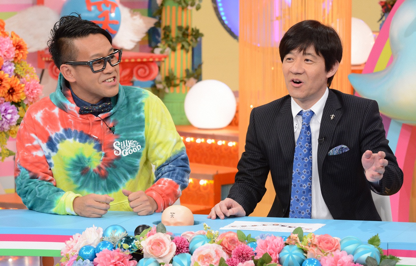 左から、宮川大輔、内村光良。(c)日本テレビ