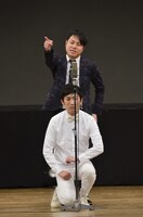 「NON STYLE BEST LIVE TOUR in 東京～過去のネタから新ネタまで～」の様子。