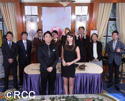 「有吉！謎解き物語～地元も知らないニッポン 鉄道編～」の出演者たち。(c)RCC