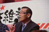 「漫才維新2014-15 ytv漫才新人賞選考会 ROUND3」審査委員長のオール巨人。(c)読売テレビ