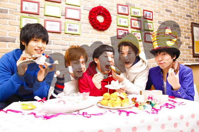 スイーツ男子のナマーシャイメージ。(c)吉本興業