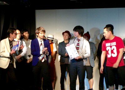 単独ライブ開催発表時の様子。