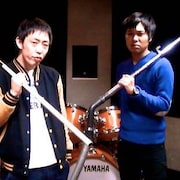 さらば青春の光、ビデオクリップでバンドマンに扮する