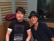 土田晃之とネプチューン名倉（左から）。