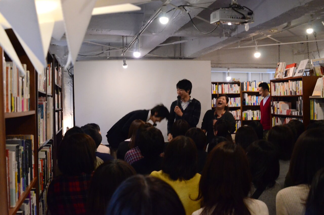 「プロレタリア芸人」発売記念トークイベントの様子。