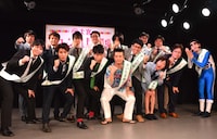 さいたま観光大使に任命された大宮セブン。