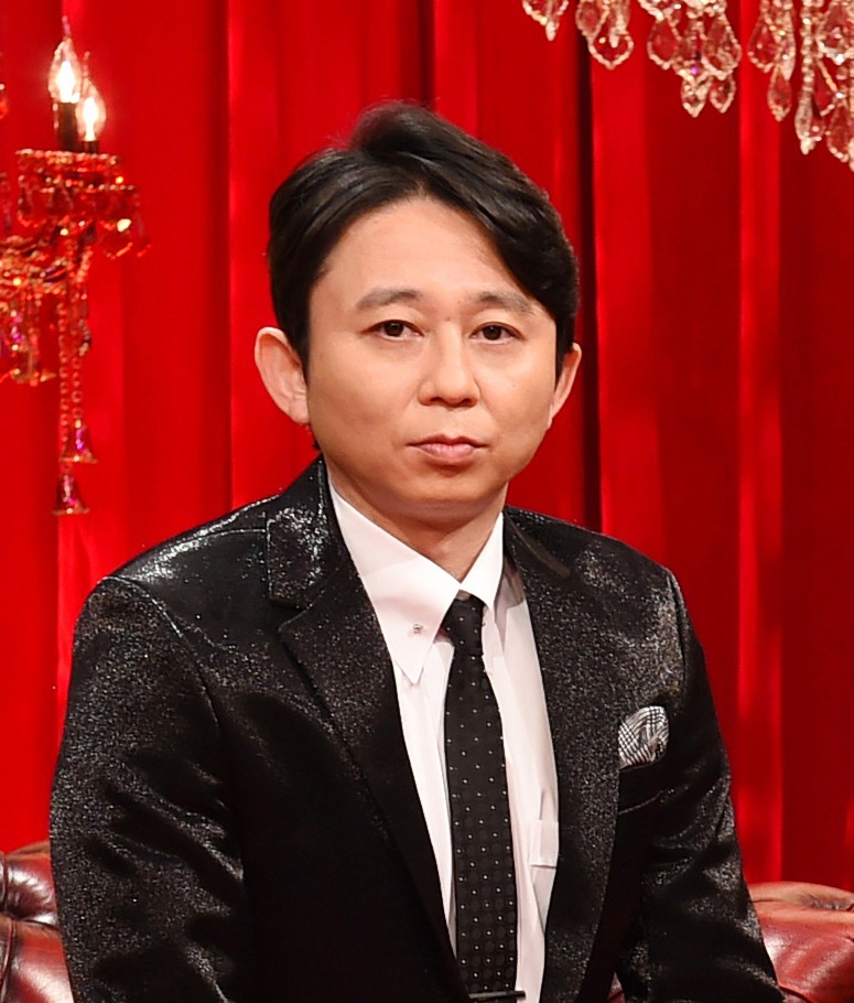 「櫻井翔のジャニーズ軍VS有吉弘行の芸人軍 究極バトル“ゼウス”」に出演する、有吉弘行。(c)TBS