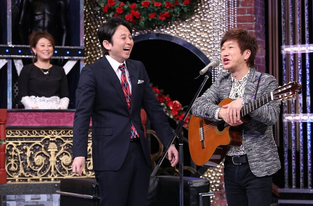 「有吉反省会」反省人の中沢けんじ（右）。(c)日本テレビ