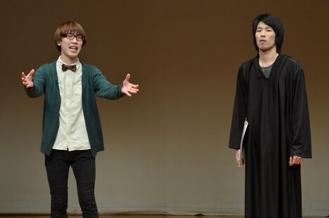 前説や衣装替えの最中に登場した真空ジェシカ。