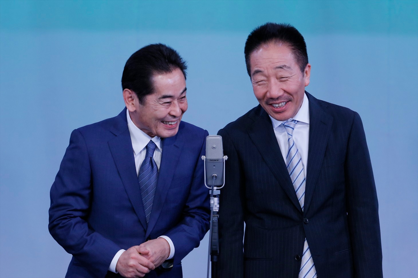 中田カウス・ボタン