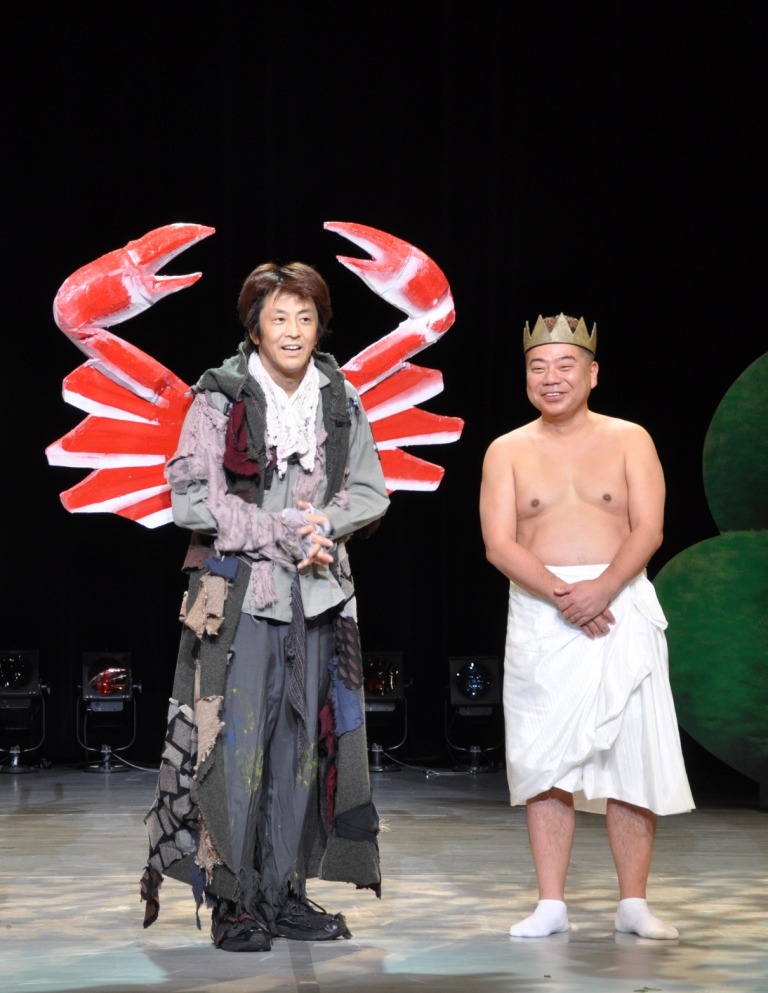 昨年行われた旗揚げ公演「恐怖 タコ公園のタコ女」のワンシーン。