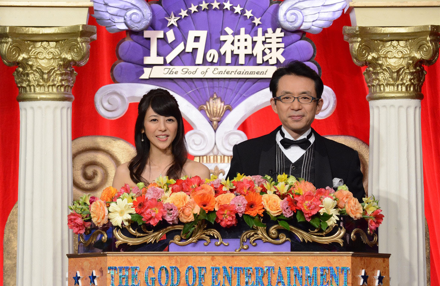 「エンタの神様」MCの白石美帆、福澤朗。(c)日本テレビ