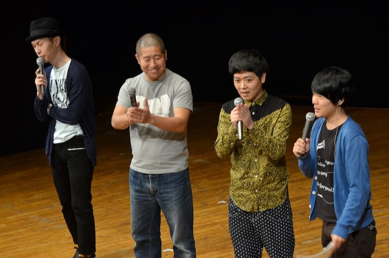 ラジオ番組「デブッタンテ」発のライブ「仁義なきネタライブ」に出演した（左から）ハライチ、うしろシティ。