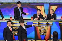 「クイズ!? 正解は出さないで」収録中の様子。(c)日本テレビ