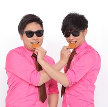 「大阪さくさくワッフル」CM 8.6秒バズーカー編、未使用カット。