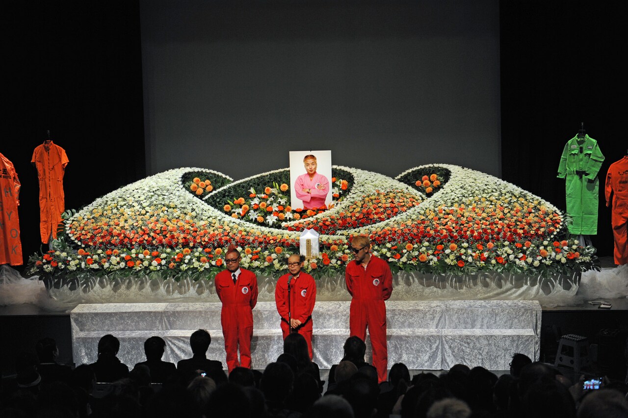 三五十五お別れの会、南部虎弾が電撃ネットワーク存続を誓言