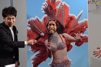 別バージョンの顔を披露するワッキー。