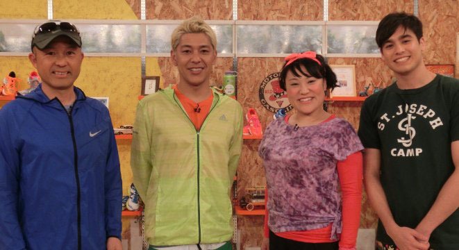 「ラン×スマ～街の風になれ～」に加入したフォーリンラブ・バービー（右から2人目）。(c)NHK