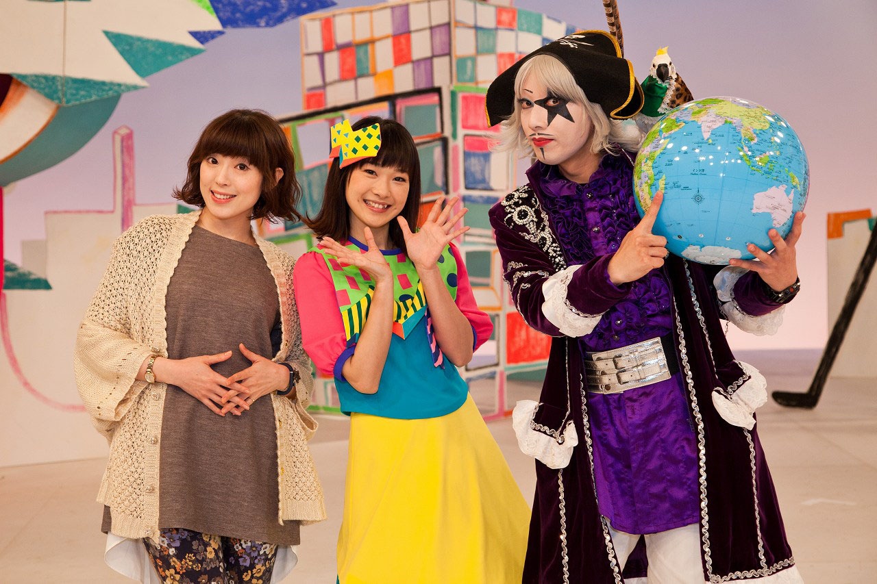 「ワラッチャオ！」に新しく加わる中村繪里子、寺崎裕香、ゴー☆ジャス（左から）。(c)NHK