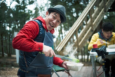 料理コーナー「ヒデのBBQuicking!」の様子。