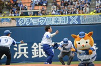 DB.スターマンも「どうぞどうぞ」。