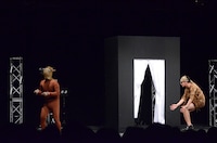 「8.6SecBAZOOKAA ～初TOKYO単独ライブでラッスンゴレライ！～」の様子。