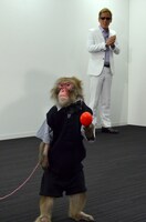 ゆりありく・りく（手前）、じゅんいちダビッドソン（奥）。