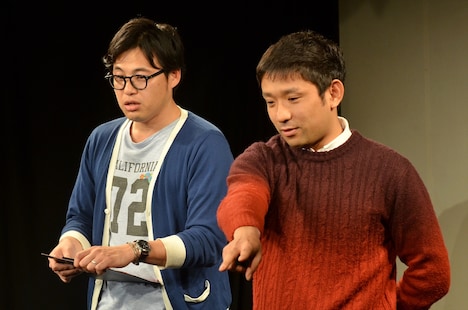 「アルコ＆ピース寄席」でMCを務めたアルコ＆ピース。