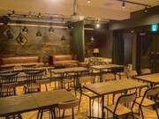 「ALTERNATIVE CAFE&BAR VANDALISM」の店内。