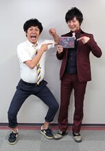 DVD「維新」をPRする流れ星。