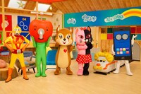 「ワラッチャオ！」のキャラクターたち。 (c)GUGI・NHK・NEP​​