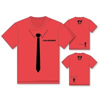「8.6秒バズーカー なりきりTシャツ」全2種類。