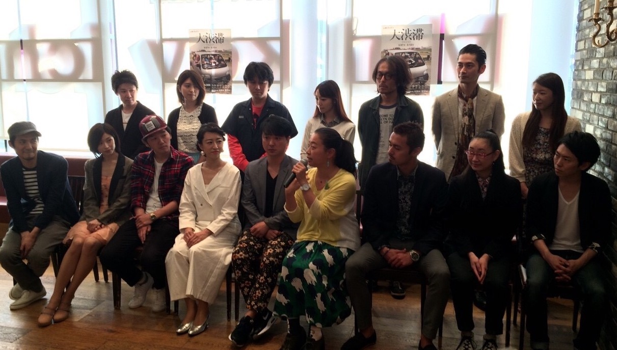 山田ジャパンの最新公演「大渋滞」の記者会見の様子。