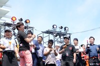 オープニングセレモニーの様子。