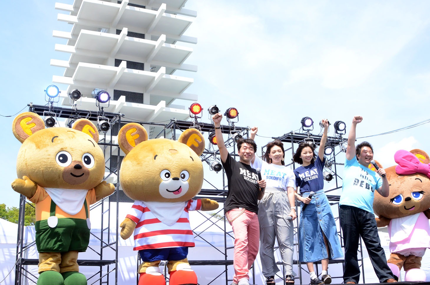 「Food Nations～肉フェス TOKYO 2015 春～」オープニングセレモニーの様子。