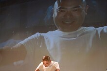 100秒息止めに挑戦するあばれる君。