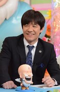 「笑神様は突然に…」MCの内村光良。(c)日本テレビ