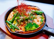 公開収録イベントで調理される予定の、グリーン野菜とエビマヨダッチベイビー。