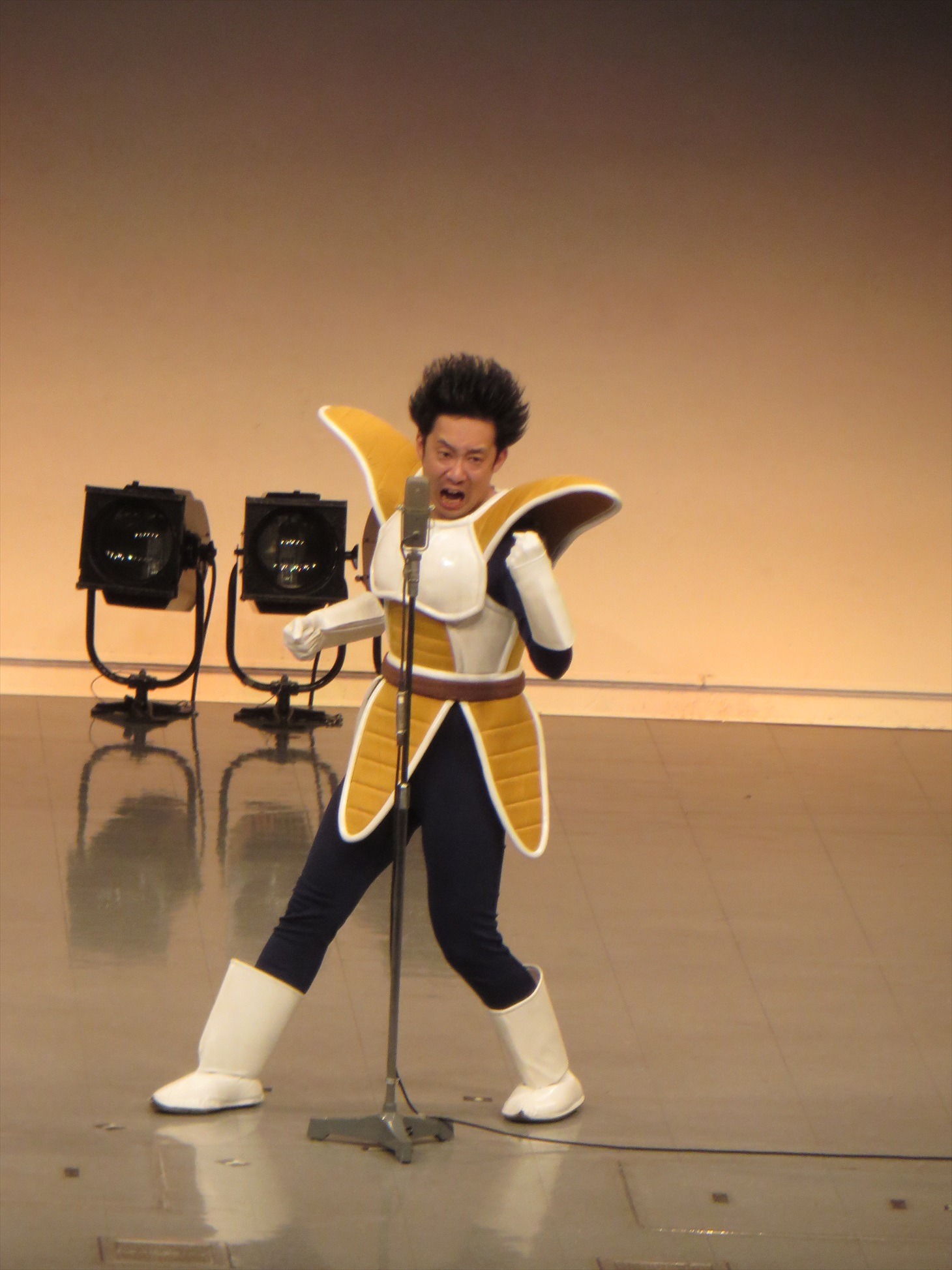 R藤本