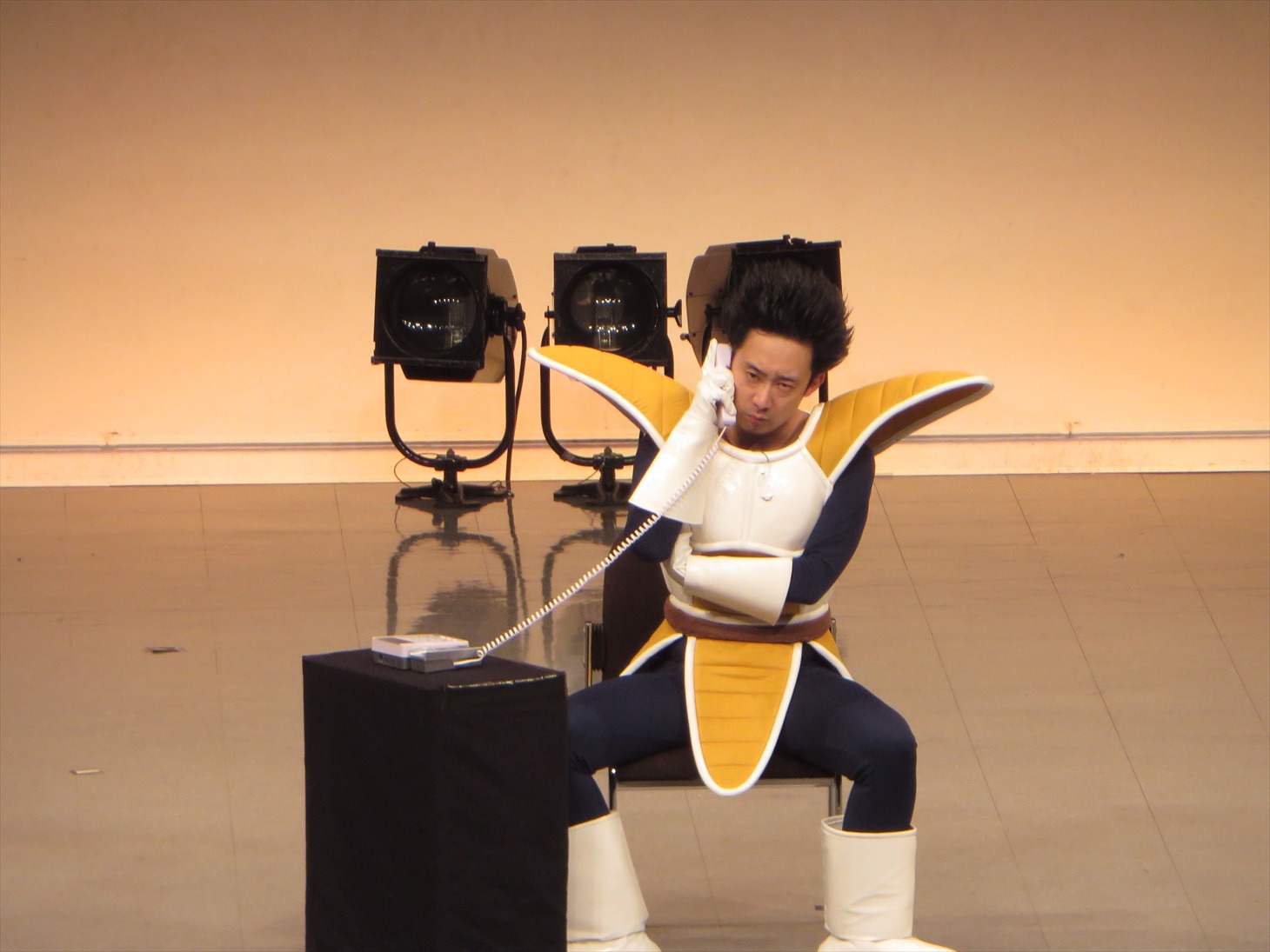 R藤本