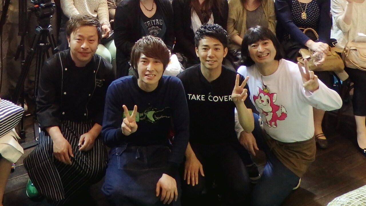 ハイウォーと綾部がダッチベイビーに舌鼓「うるおい食堂」公開収録