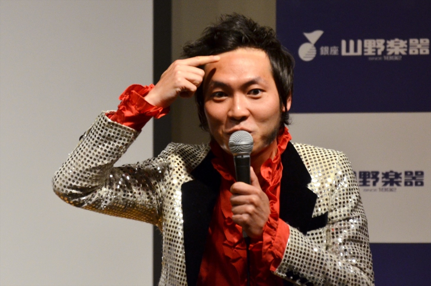 「ブギウギ奥の細道」第2弾で早くもできた日焼けを見せる上杉周大。