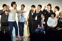 対決トークのワンシーン。